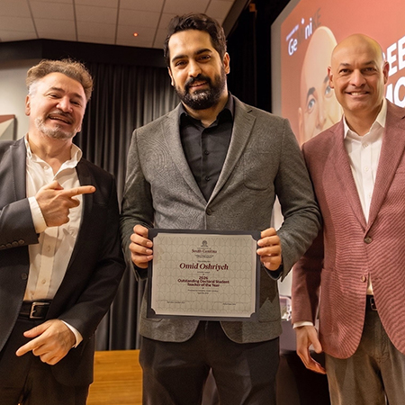 Doctoral Student Teacher of the Year Omid Oshriyeh
